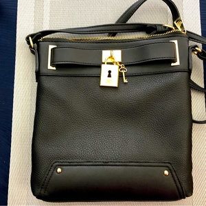 Juicy Couture Cross Body Purse